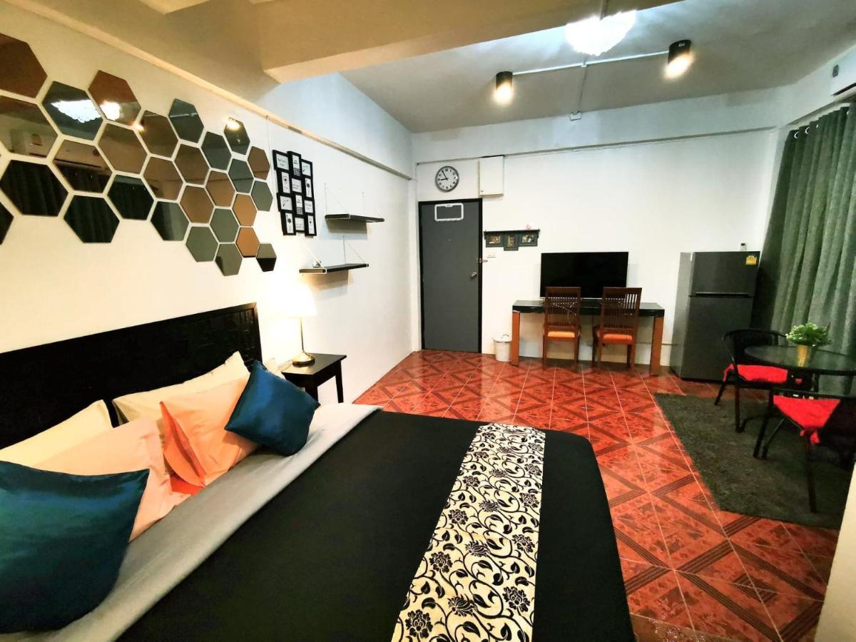 Beach Gallery House Haat Jomtien Eksteriør bilde